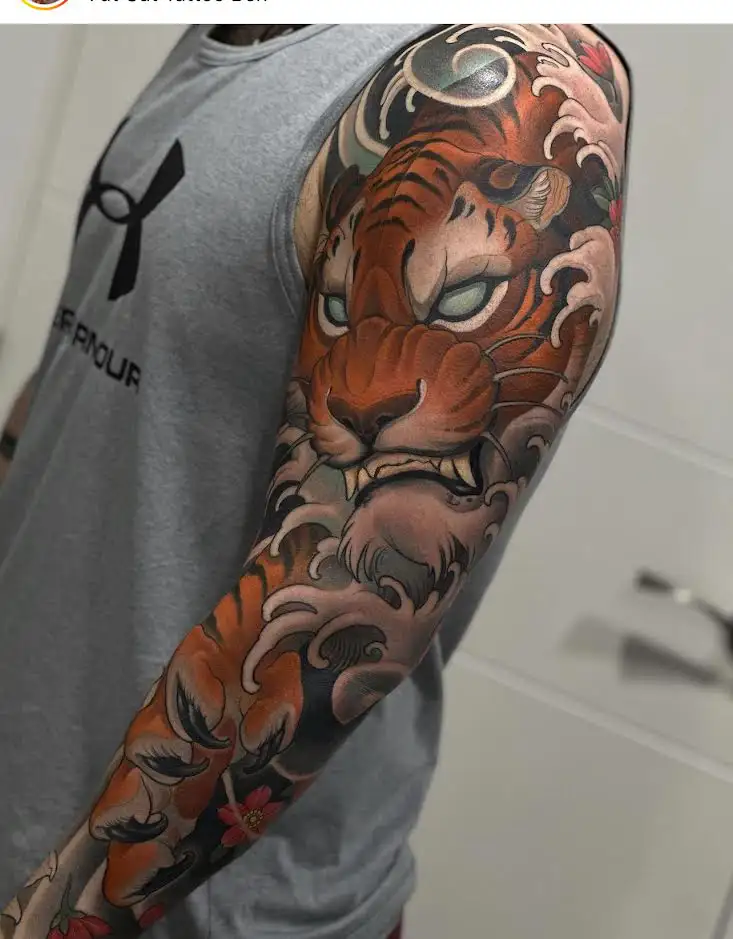 Neotraditional tattoo