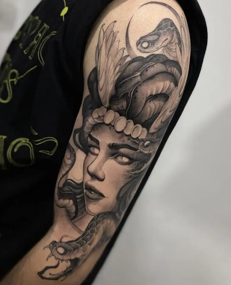 Neotraditional tattoo